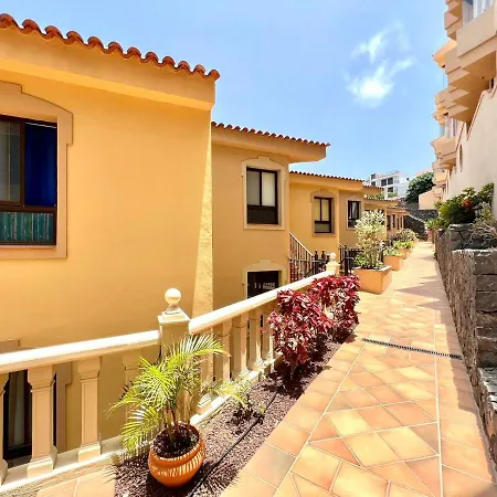 Increibles Vistas En Primera Linea Del Mar Con Piscina شقة لوس رياليخوس