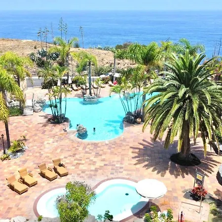 Increibles Vistas En Primera Linea Del Mar Con Piscina *